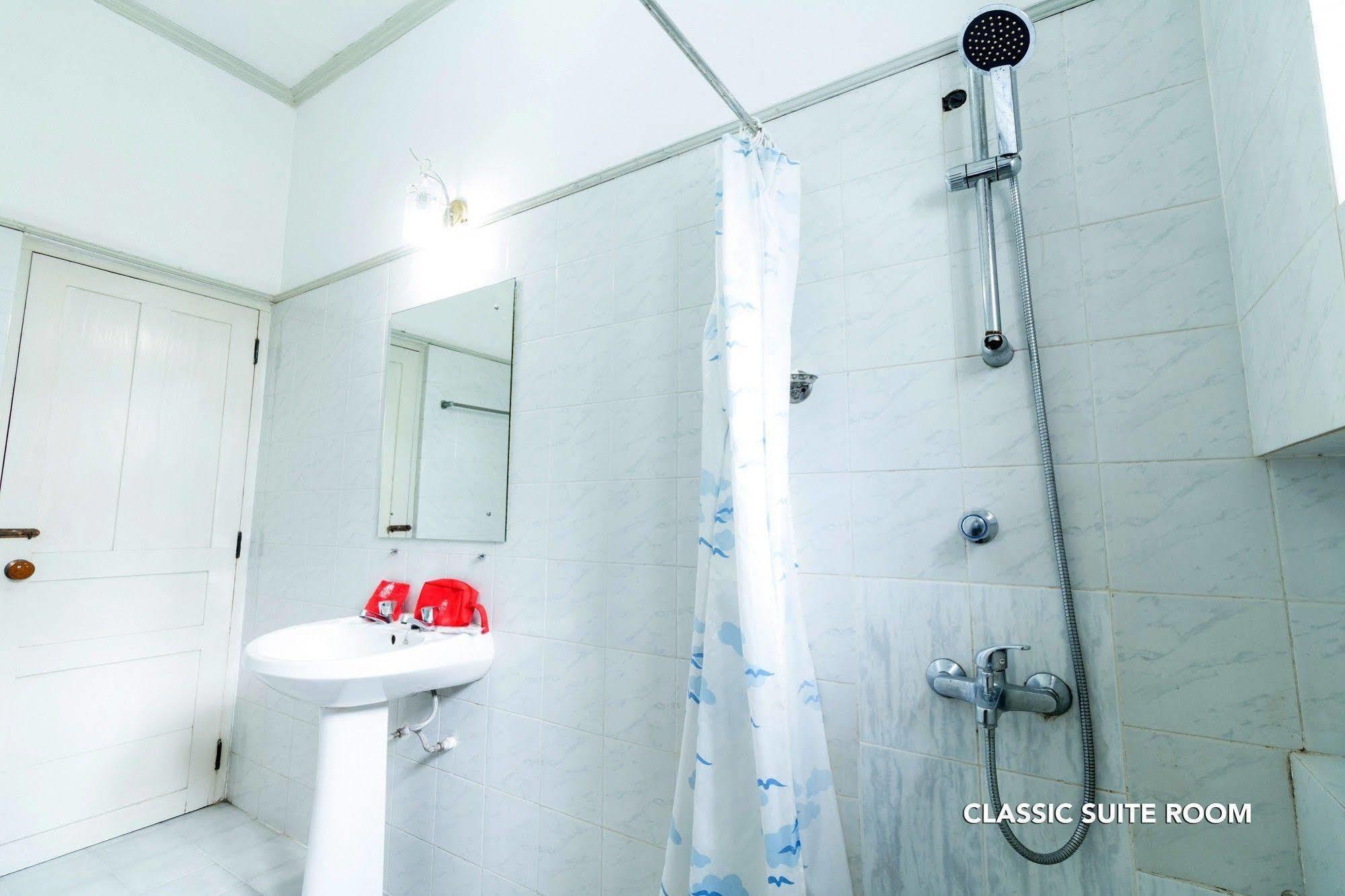 Zen Rooms Modern City Inn Negombo Dış mekan fotoğraf